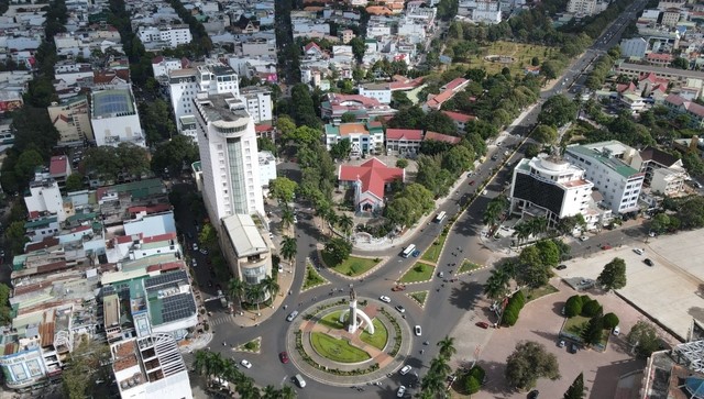 Buôn Ma Thuột mở cửa đón người tài